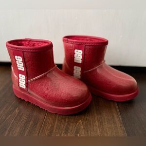 UGG- Classic Clear Mini II - Kids Boot- Size 11